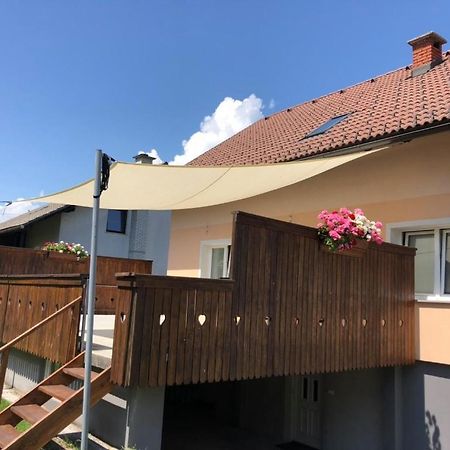Apartma Kreda Mojstrana Eksteriør bilde